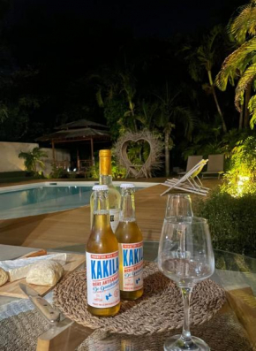 Soleyha Charmant&Cosy studio avec piscine -3mn plage